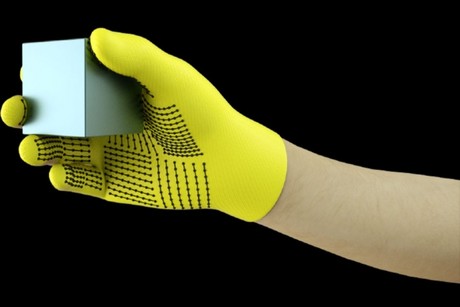 &#39;Smart glove&#39; could help robots get a (better) grip on objects