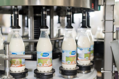 Bottling UHT milk in PET in Russia