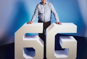 Key drivers and research challenges for 6G Key drivers and research challenges for 6G