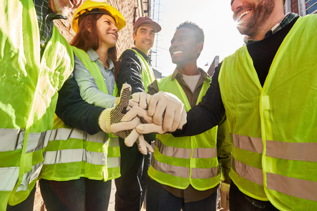 Victoria workplace injury rate near record low, report finds