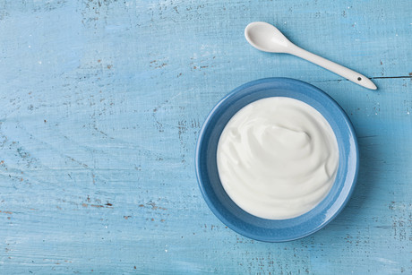 Yoghurt + high fibre diet = lowered risk of lung cancer Yoghurt + high fibre diet = lowered risk of lung cancer