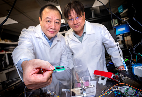 Tiny quantum chip enables secure communications Tiny quantum chip enables secure communications