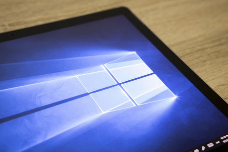 Microsoft names next Windows 10 feature update