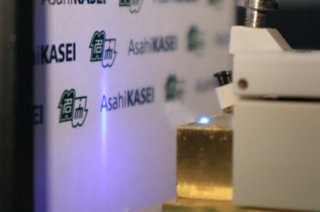Laser diode designed to emit deep UV light Laser diode designed to emit deep UV light