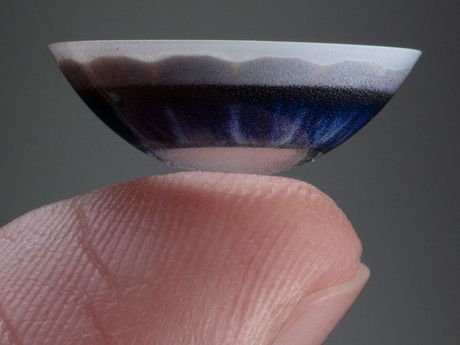 US start-up demonstrates working AR contact lenses