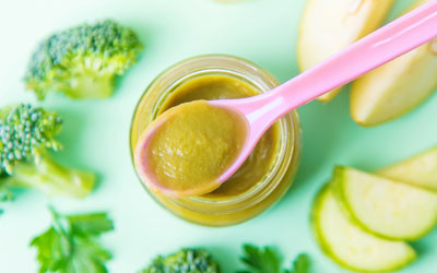 Fruit puree hiding the real taste of vegies in baby food Fruit puree hiding the real taste of vegies in baby food