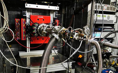 'Spin capacitor' could enable energy-efficient electronics