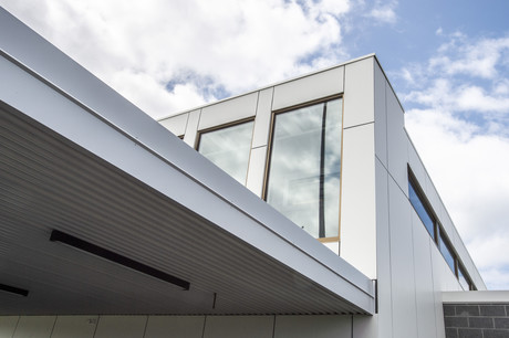 Saving energy with solar chimneys