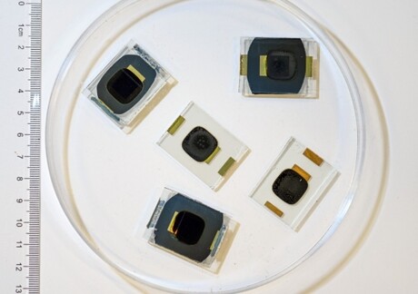 Next-gen solar cells pass strict international tests