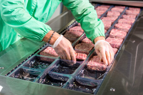 Meat industry safety during COVID-19 Meat industry safety during COVID-19