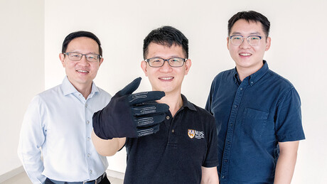 Smart gaming glove is lightweight and flexible