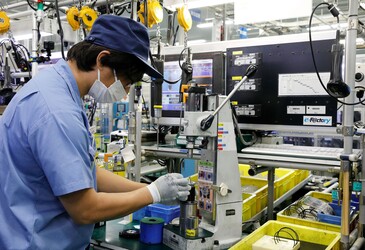 Manufacturing in the new normal Manufacturing in the new normal