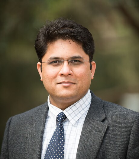 Young Tall Poppy for La Trobe Professor Young Tall Poppy for La Trobe Professor