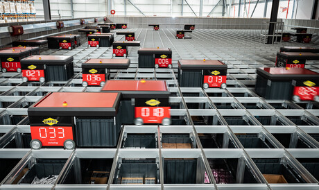Automated facility safely stores dangerous goods