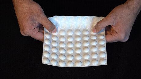 Researchers create metamaterial with multiple stable states Researchers create metamaterial with multiple stable states