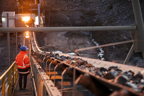 Engineering controls for dust in bulk material processing Engineering controls for dust in bulk material processing