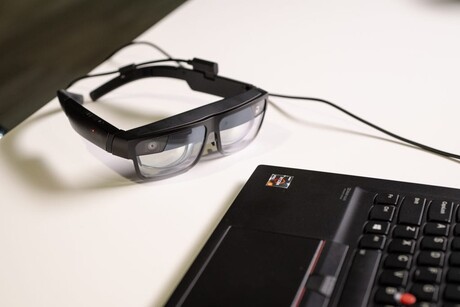 Lenovo unveils "the most versatile smart glasses ever" Lenovo unveils "the most versatile smart glasses ever"