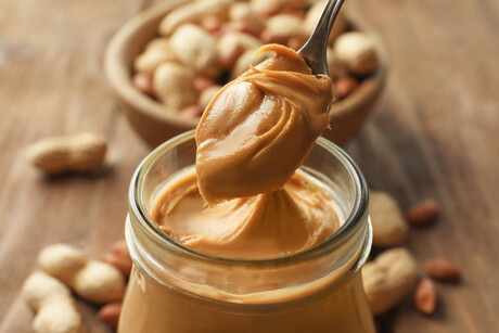 Early nut introduction linked to fall in infant peanut allergy