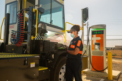 Frito-Lay lowers emissions with new California fleet Frito-Lay lowers emissions with new California fleet