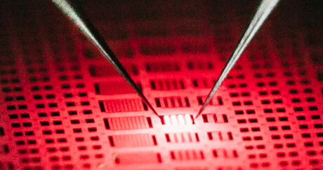 Micro-LEDs emit pure red light
