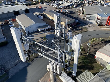 TPG using Nokia's integrated Interleaved Passive Active Antenna TPG using Nokia's integrated Interleaved Passive Active Antenna