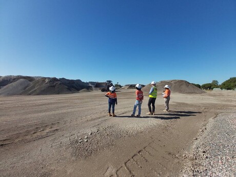 Quarry certification sets Qld on path to greener roads Quarry certification sets Qld on path to greener roads