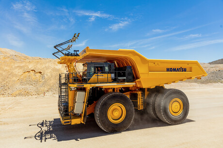 Komatsu to develop zero-emission vehicles for mining
