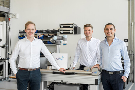 Made4CNC launches automatic CNC door opening system for robots