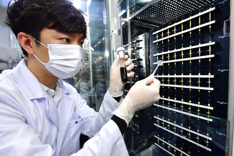 Minimising energy loss in Li-ion batteries