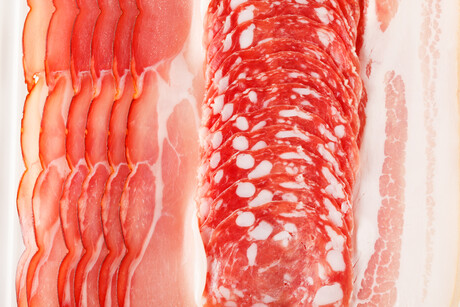 Natural nitrate replacement for cured meats discovered Natural nitrate replacement for cured meats discovered