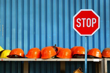 Energy workers strike for higher pay