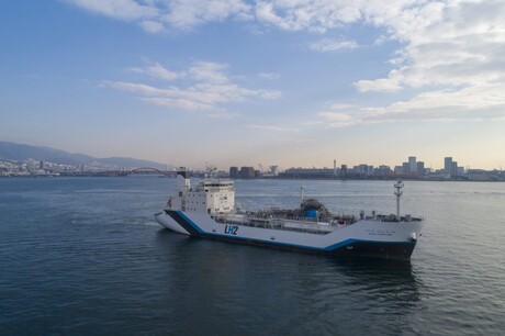 Australia sending first shipment of hydrogen to Japan