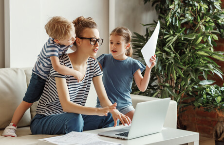 Higher psychological distress for home-schooling parents Higher psychological distress for home-schooling parents