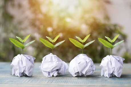 Unilever scoops up paper tubs for UK ice-cream brand