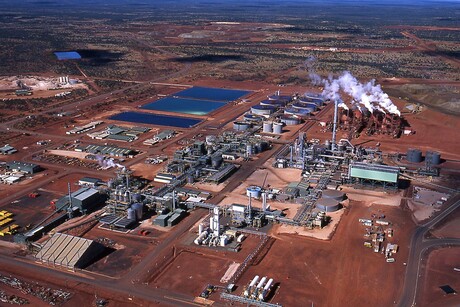 Glencore and General Motors sign Australian cobalt supply agreement