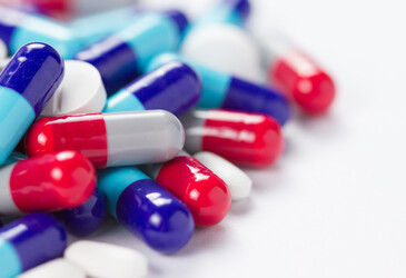 Antibiotic effectiveness reduced when multiple bugs present Antibiotic effectiveness reduced when multiple bugs present
