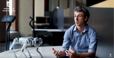 Meet Clive, UniSA&#39;s first quadruped robot