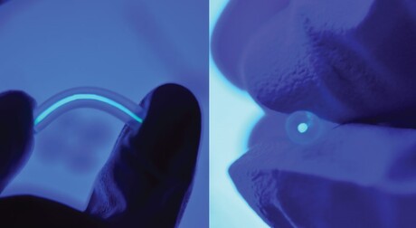 Luminescent optical fibre for underwater communications Luminescent optical fibre for underwater communications