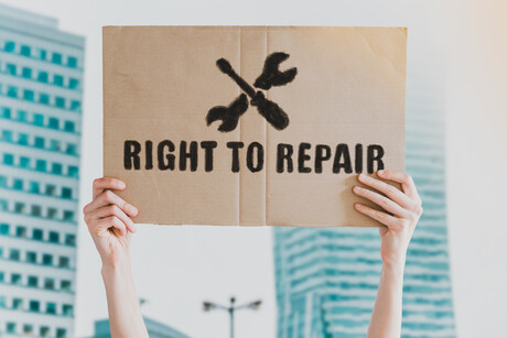 New York passes landmark right-to-repair law for electronics New York passes landmark right-to-repair law for electronics