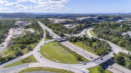 Leading ISC design rating for sustainability outcomes on Pacific Motorway (M1) project