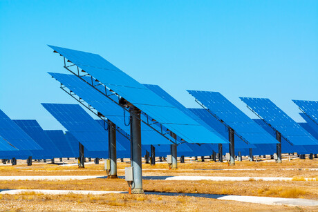 Vast Solar to co-develop Aurora Energy Project