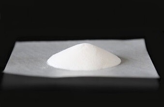 Synthesis method uses alumina as a recyclable catalyst