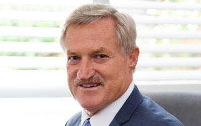 Pierre Pienaar recognised in packaging hall of fame