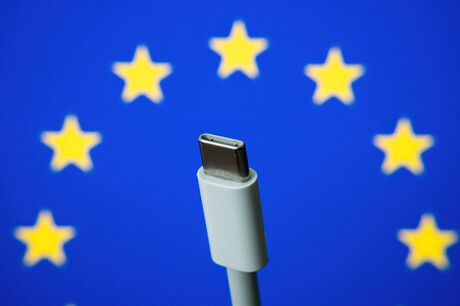 USB-C charger to be standardised across Europe by 2024 USB-C charger to be standardised across Europe by 2024
