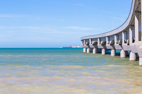 Nokia, AT&amp;T Mexico deploy LTE network in maritime terminal