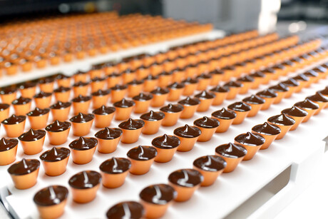 Optimising food manufacturing through artificial intelligence Optimising food manufacturing through artificial intelligence