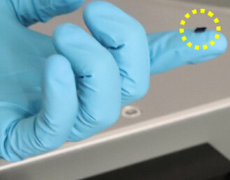 All-in-one spectrometer the size of a microchip