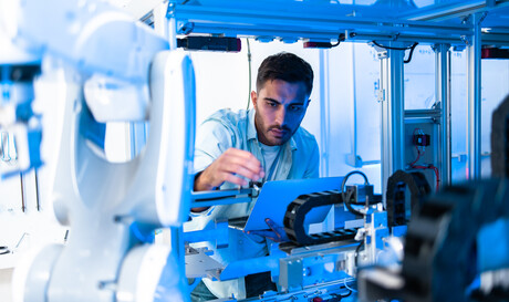 Course to equip students for the digitisation of manufacturing Course to equip students for the digitisation of manufacturing