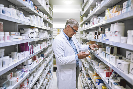 Experts propose new pharmacist role in care transitions Experts propose new pharmacist role in care transitions