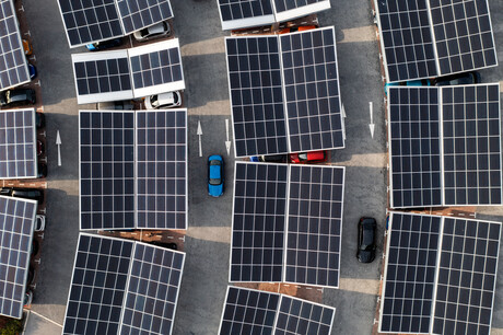 Exploring the nexus between solar installation and EVs